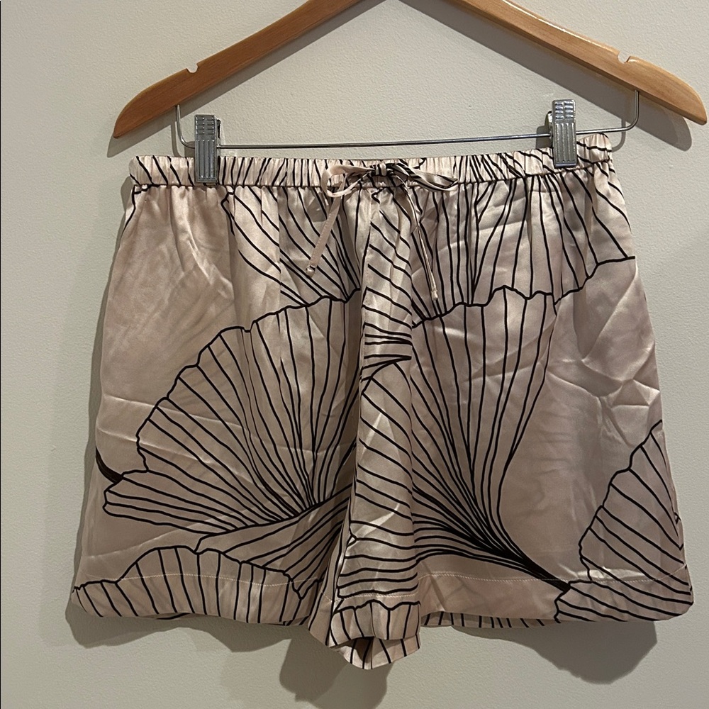 COS silk shorts Size Small